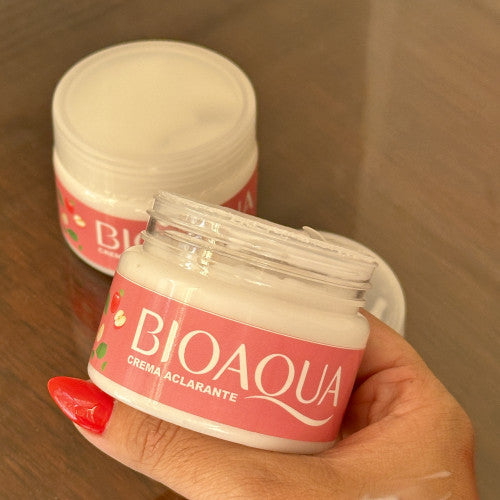 BIOAQUA WHITENING LIGHTENING CREAM